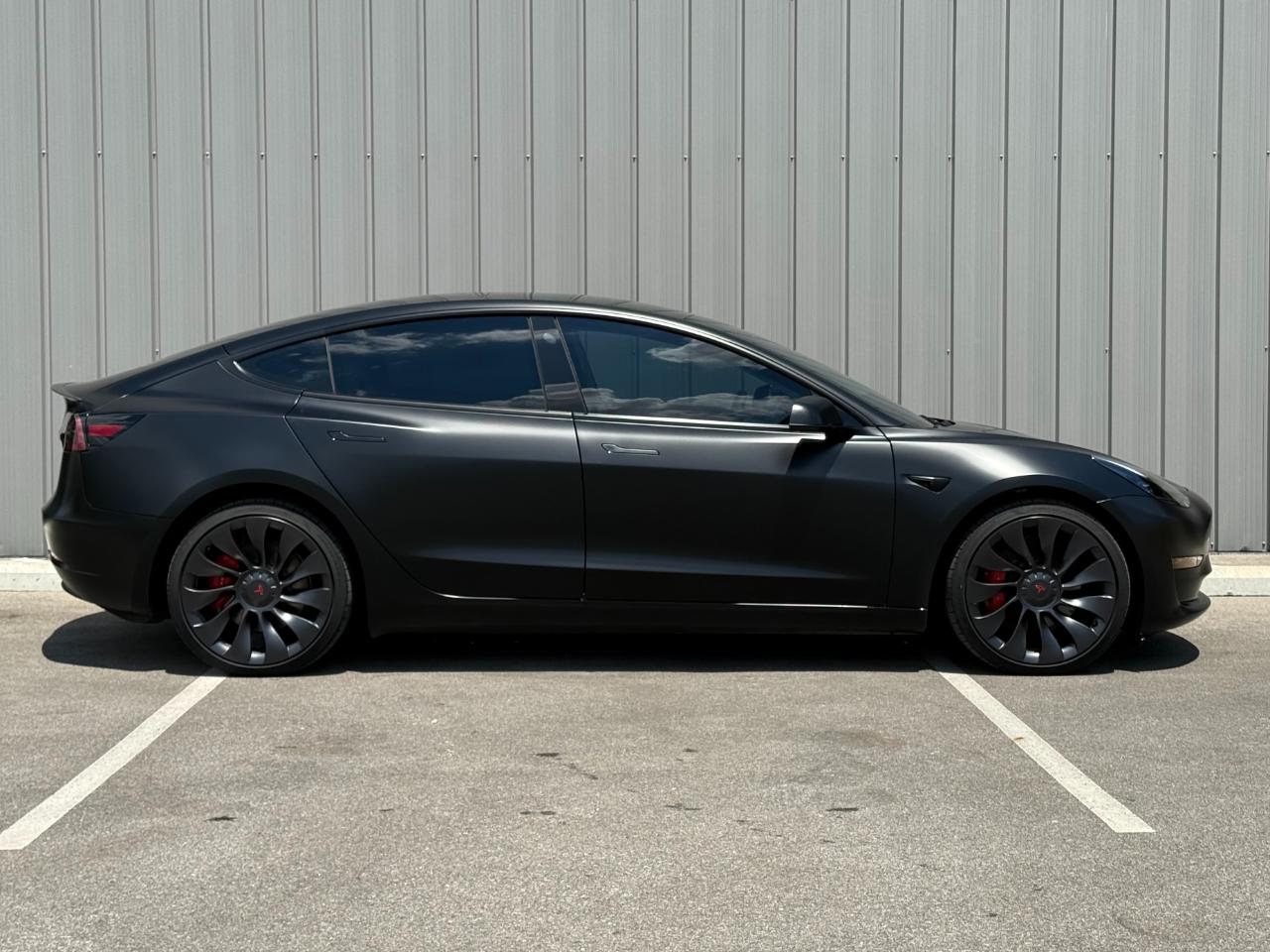 Tesla Model 3 Performance AWD 2023