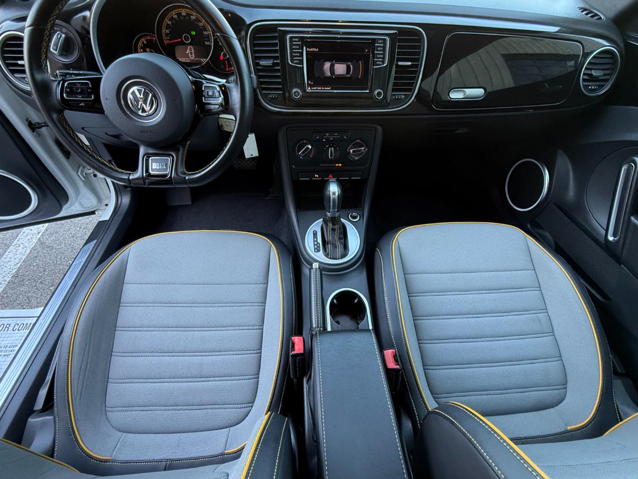Volkswagen Beetle Coupe 2dr Auto 1.8T Dune PZEV 2016