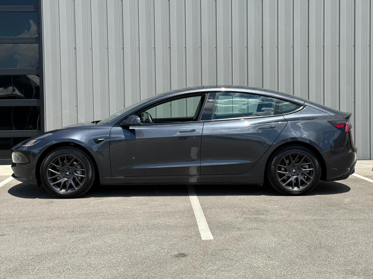 Tesla Model 3 Long Range RWD 2025