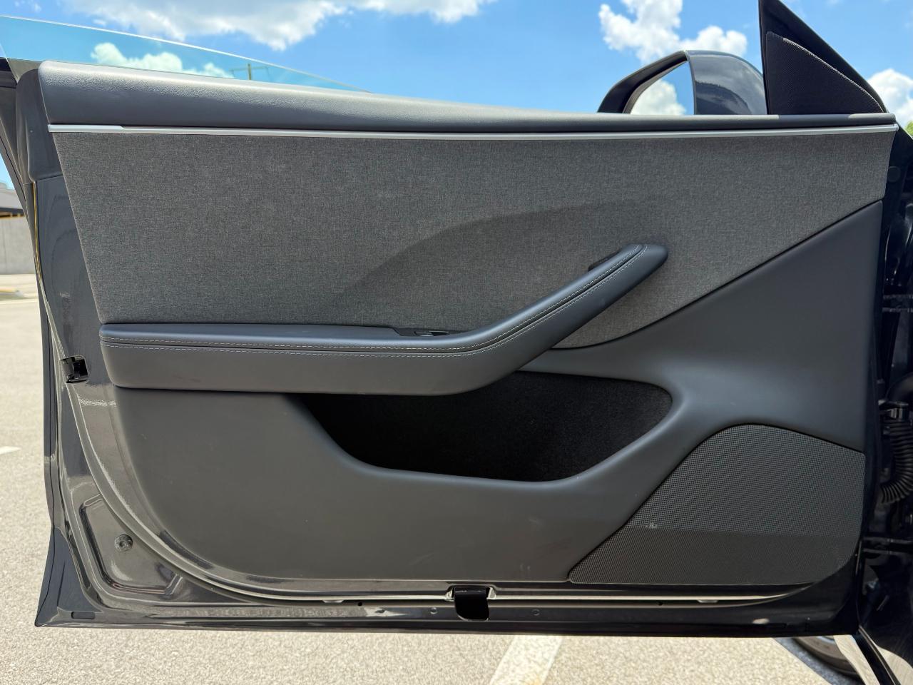 Tesla Model 3 Long Range RWD 2025