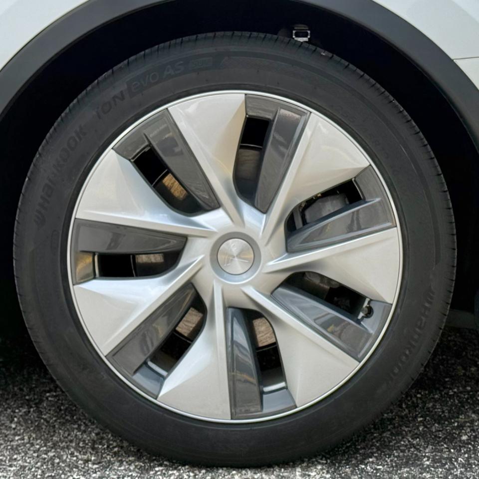 Tesla Model Y Long Range AWD 2021