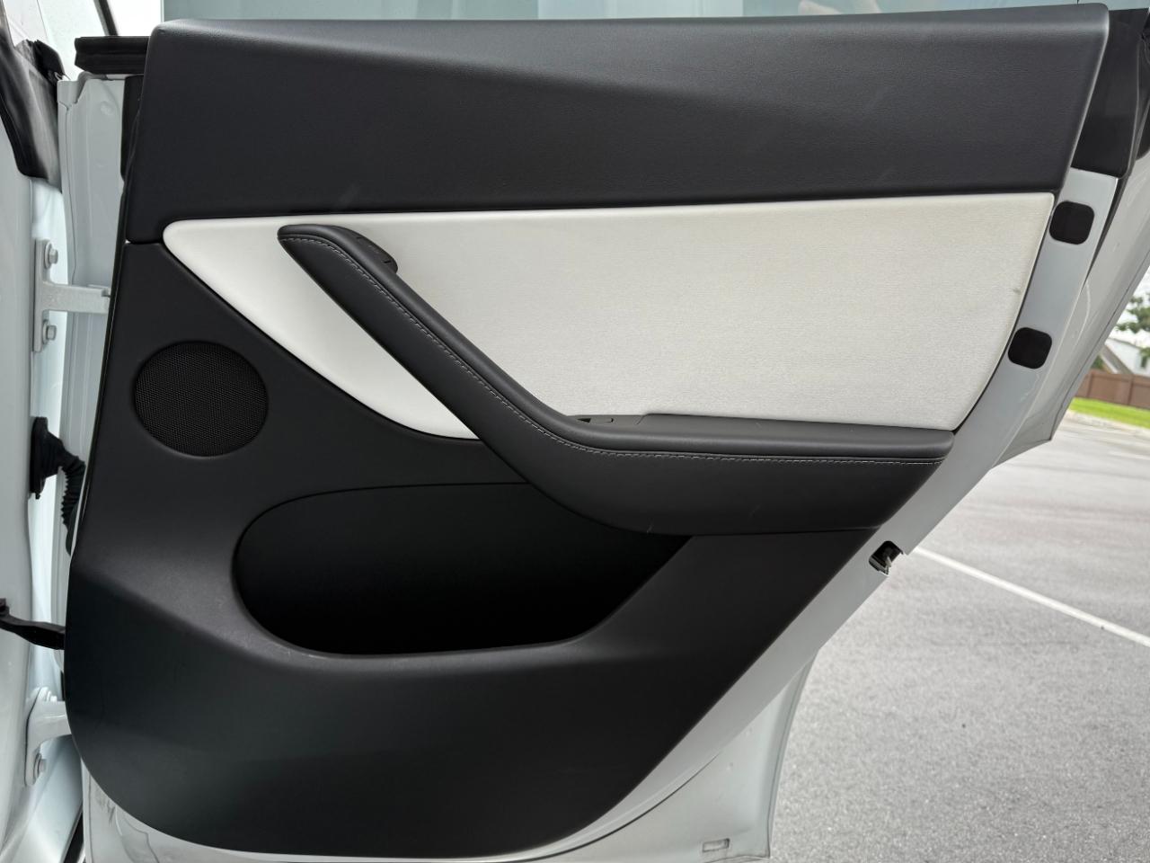 Tesla Model Y Performance AWD 2022