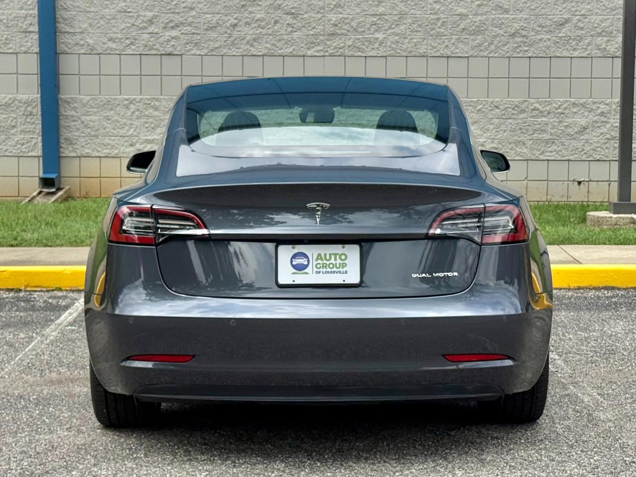 Tesla Model 3 Long Range Battery AWD 2019