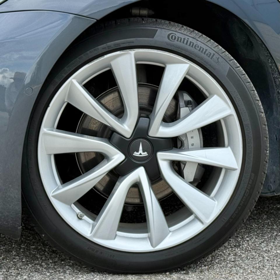 Tesla Model 3 Long Range Battery AWD 2019