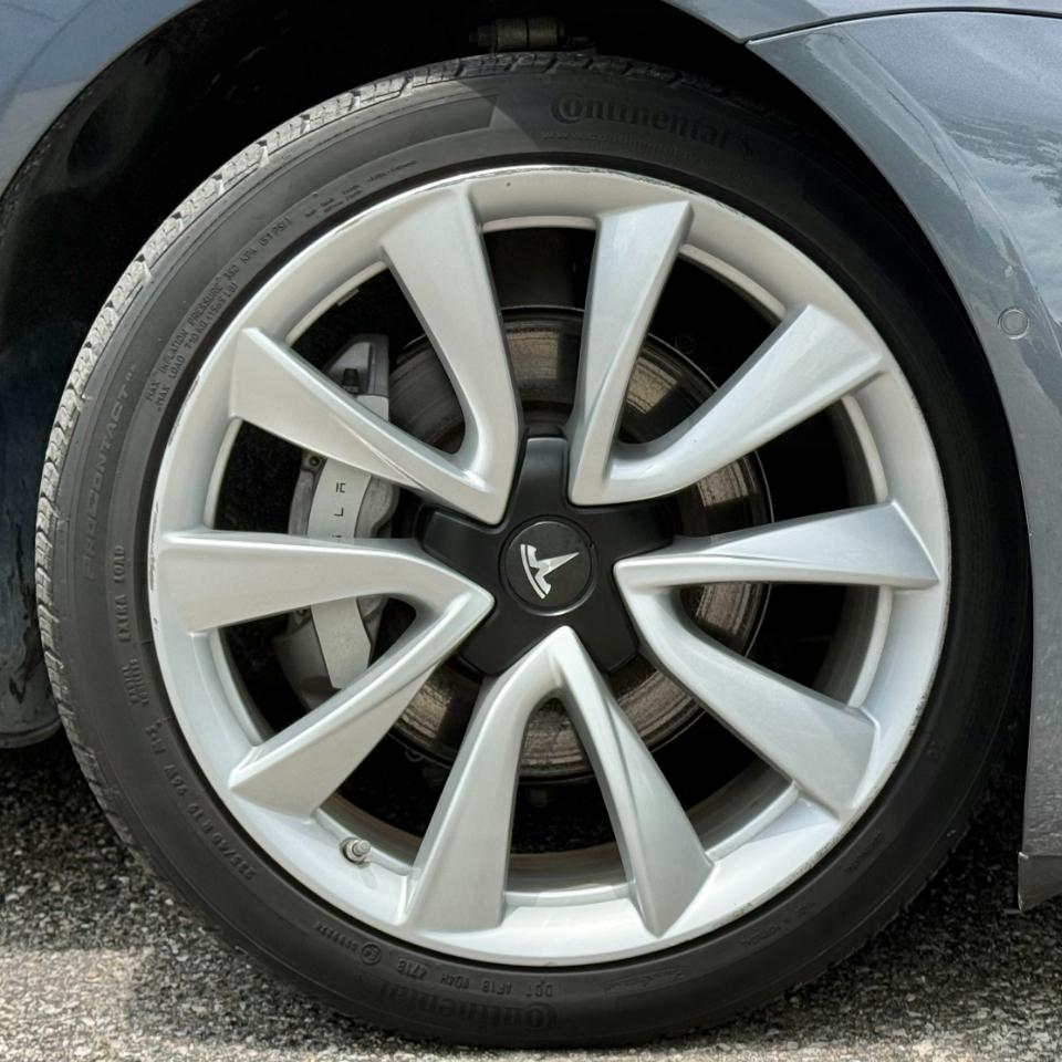 Tesla Model 3 Long Range Battery AWD 2019