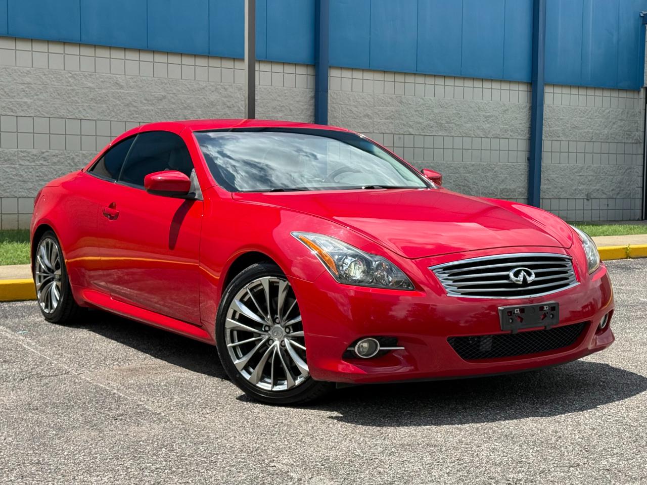 Infiniti G37 Convertible 2dr Base 2013
