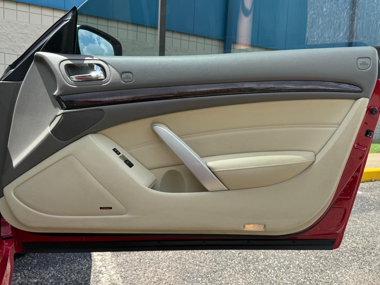 Infiniti G37 Convertible 2dr Base 2013