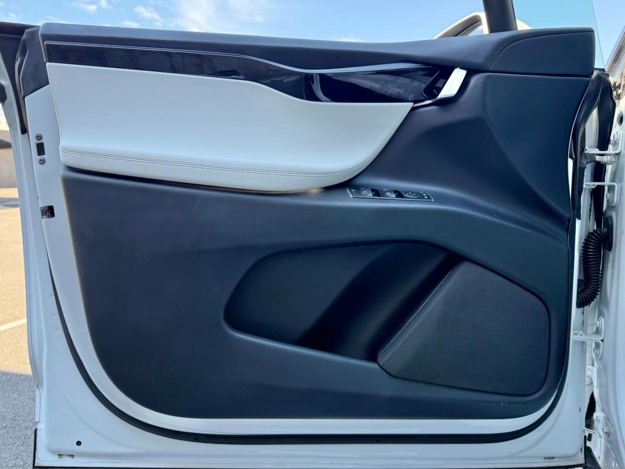 Tesla Model X Long Range Plus AWD 2020