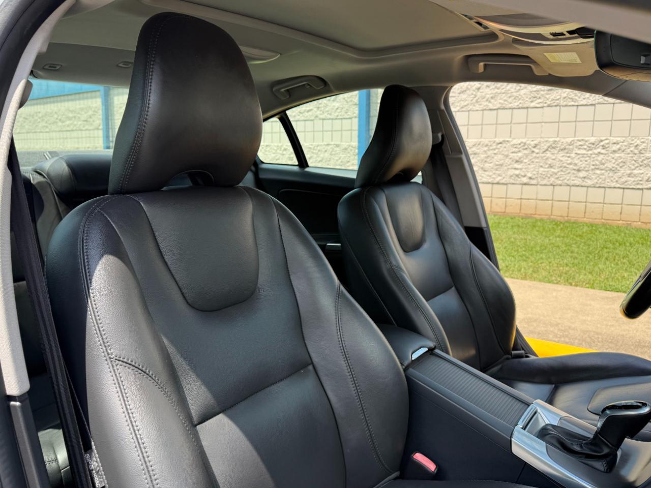 Volvo S60 2015.5 4dr Sdn T5 Premier AWD 2015