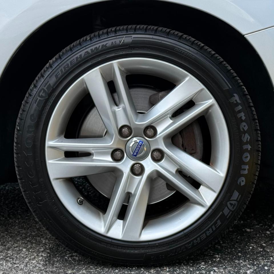 Volvo S60 2015.5 4dr Sdn T5 Premier AWD 2015
