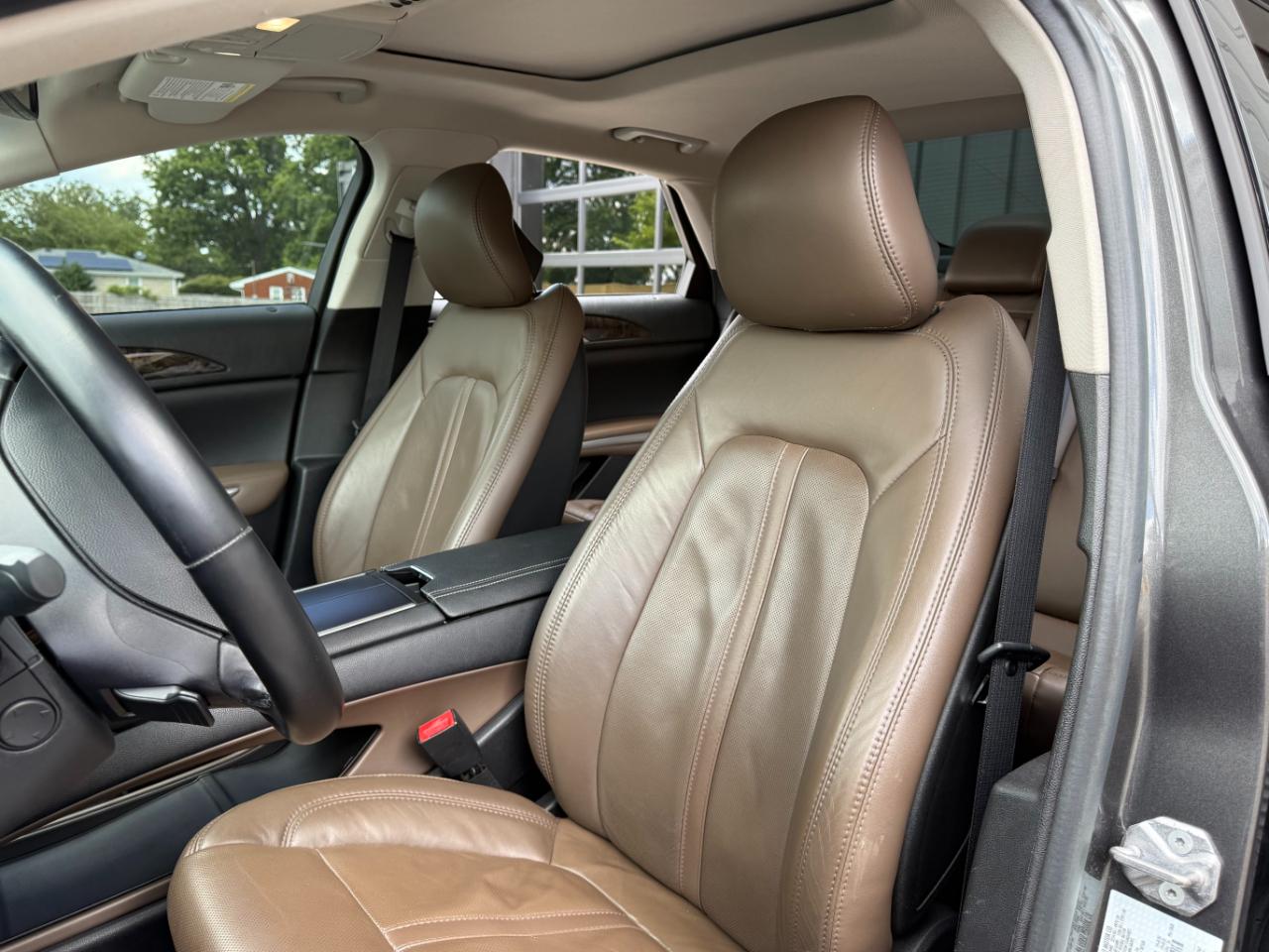 Lincoln MKZ 4dr Sdn AWD 2016