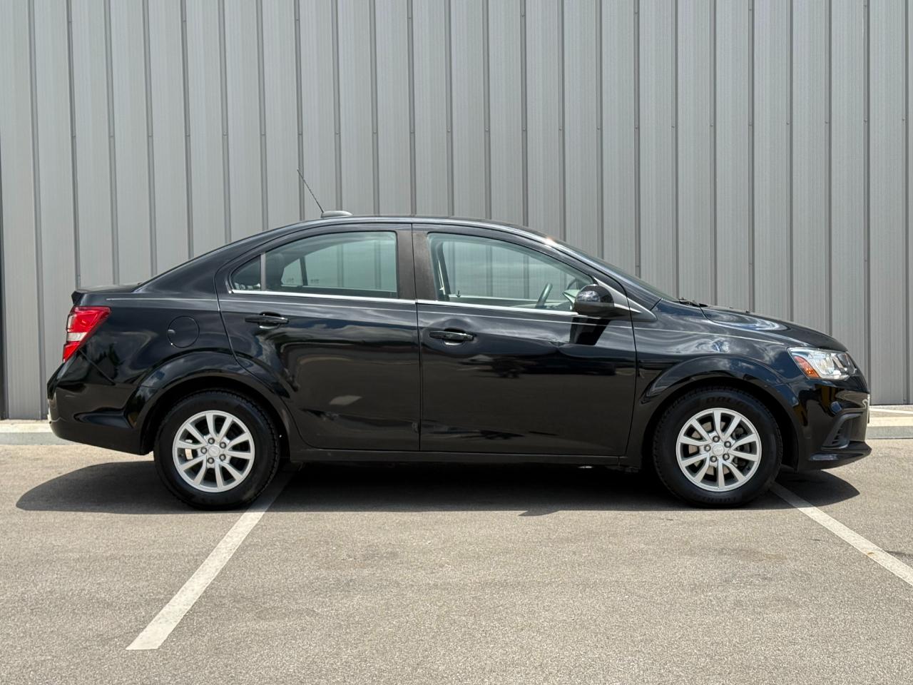 Chevrolet Sonic 4dr Sdn LT 2020