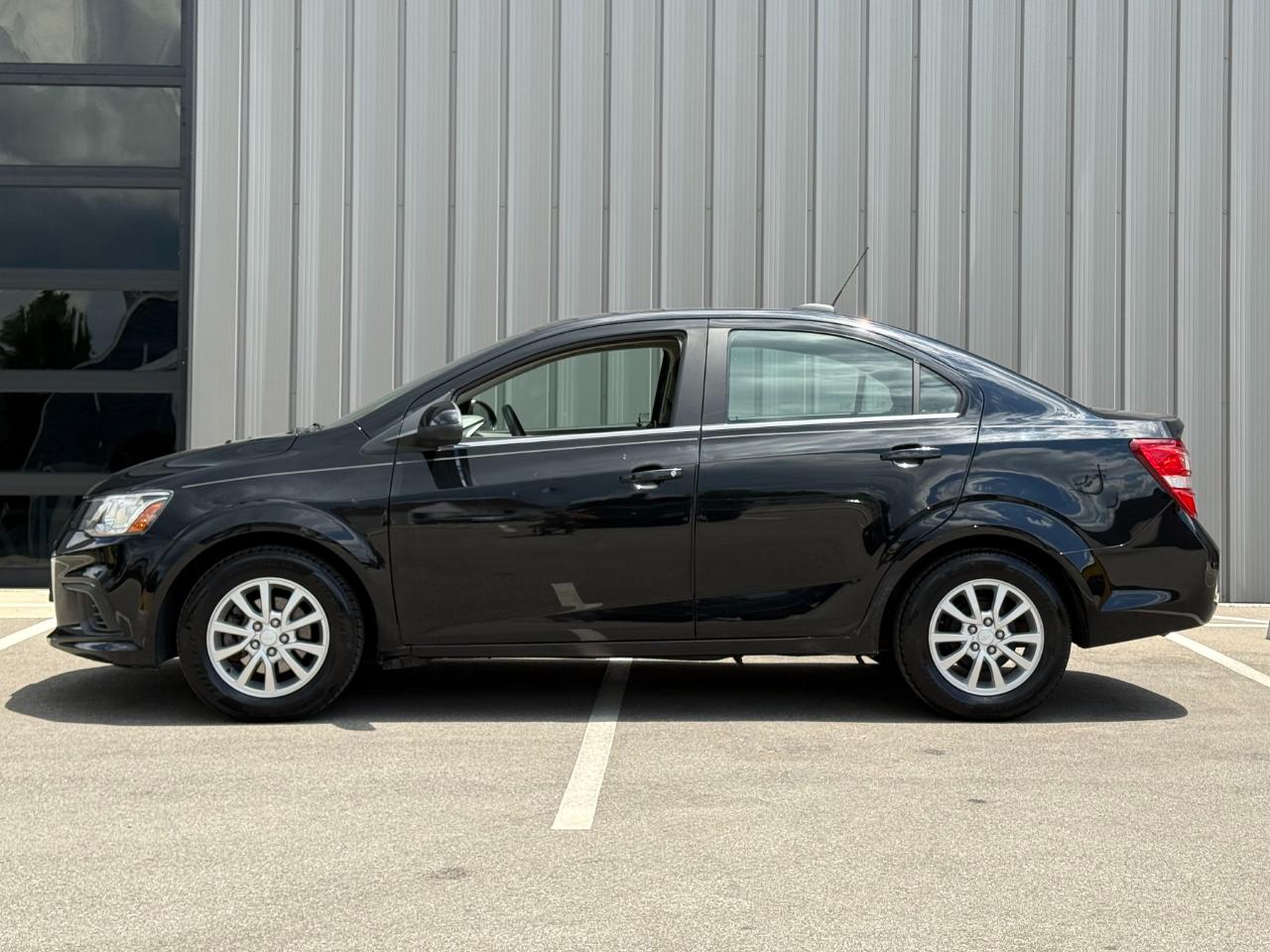 Chevrolet Sonic 4dr Sdn LT 2020