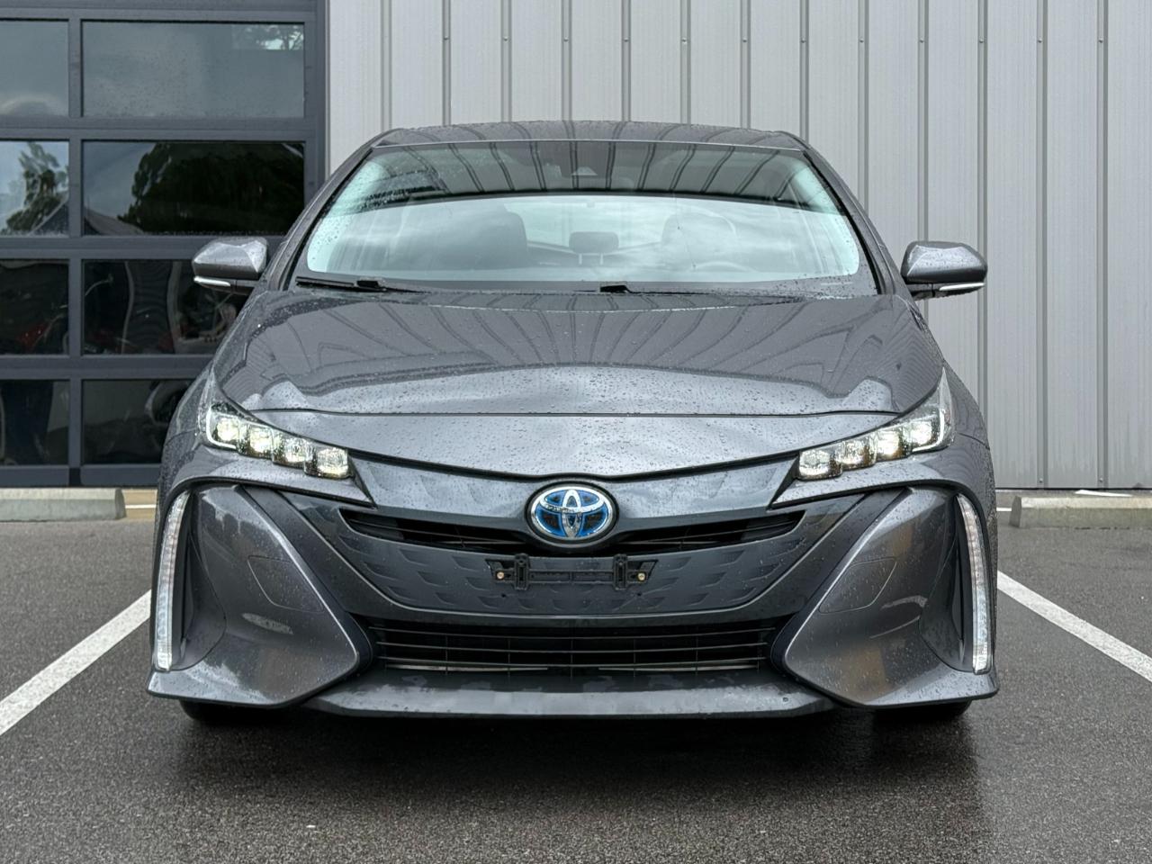 Toyota Prius Prime Limited (Natl) 2020