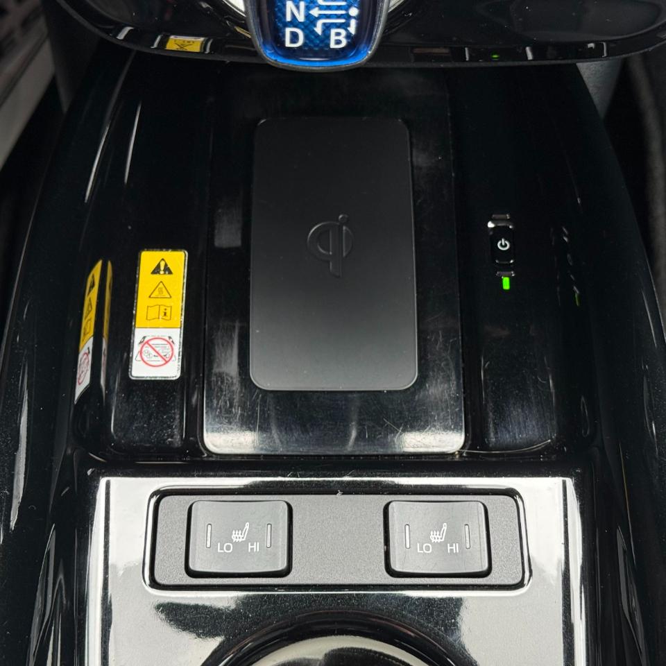 Toyota Prius Prime Limited (Natl) 2020