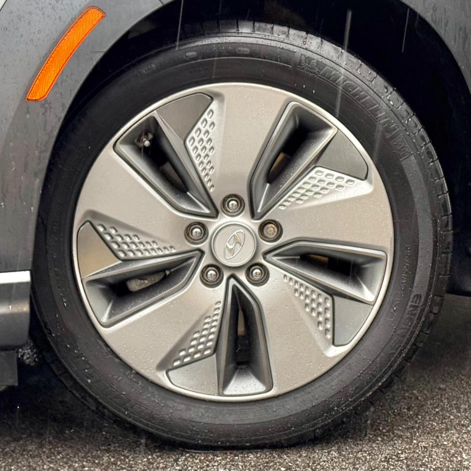 Hyundai Kona Electric Ultimate FWD 2021