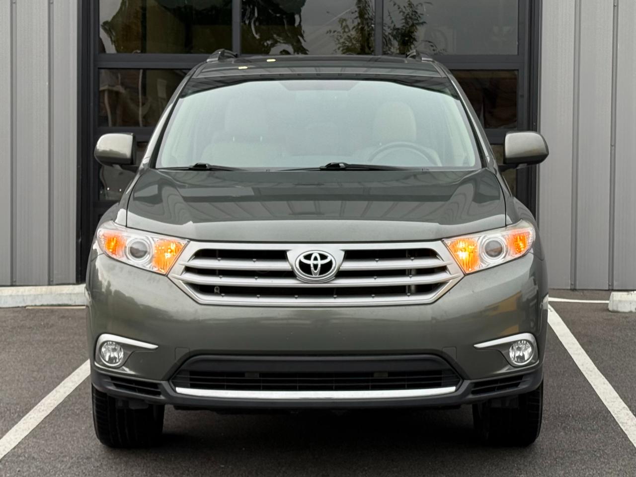 Toyota Highlander 4WD 4dr V6 Limited (Natl) 2013