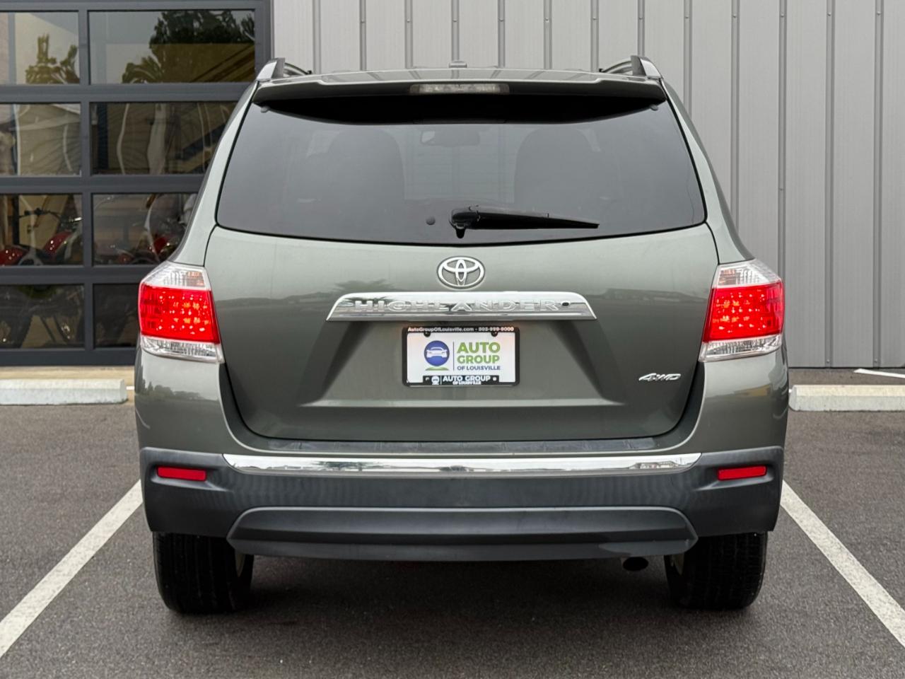 Toyota Highlander 4WD 4dr V6 Limited (Natl) 2013