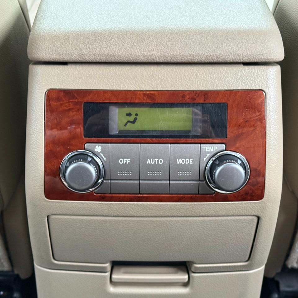 Toyota Highlander 4WD 4dr V6 Limited (Natl) 2013