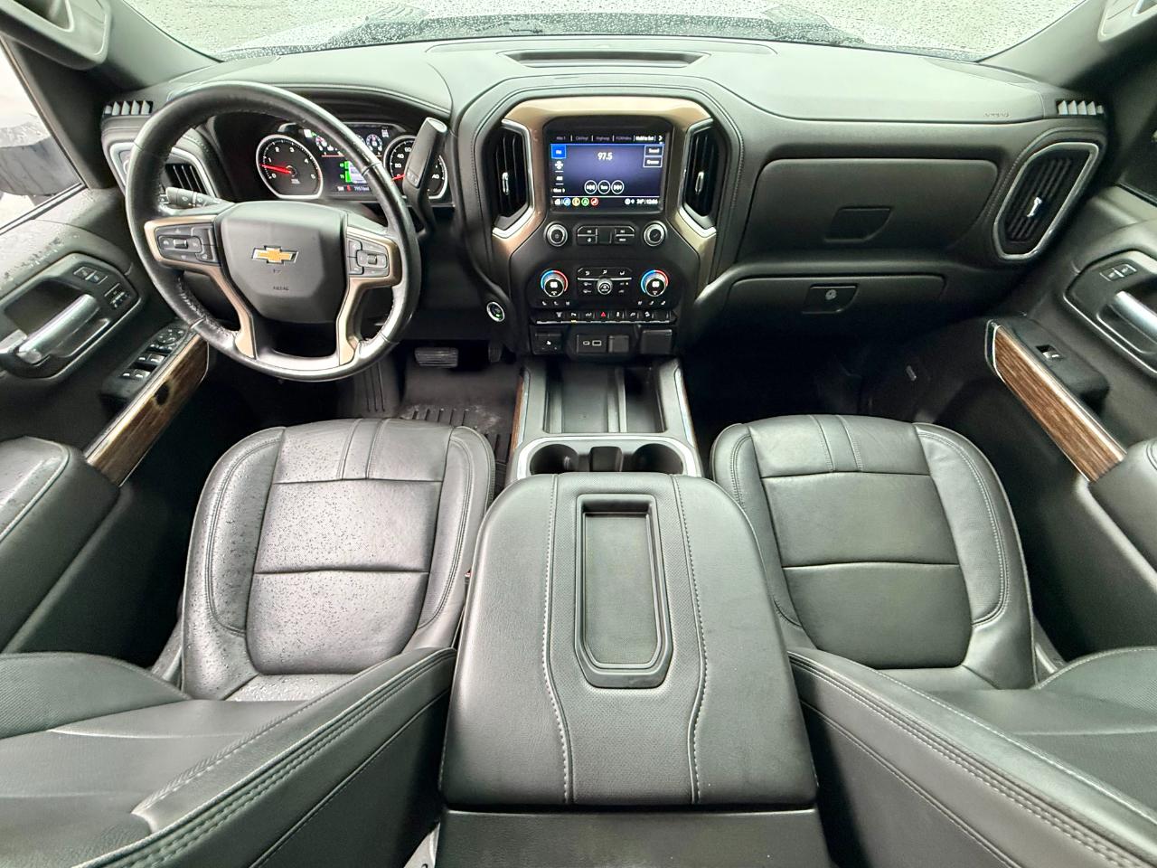 Chevrolet Silverado 2500HD 4WD Crew Cab 159" High Country 2022