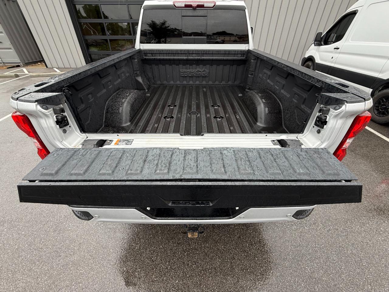 Chevrolet Silverado 2500HD 4WD Crew Cab 159" High Country 2022