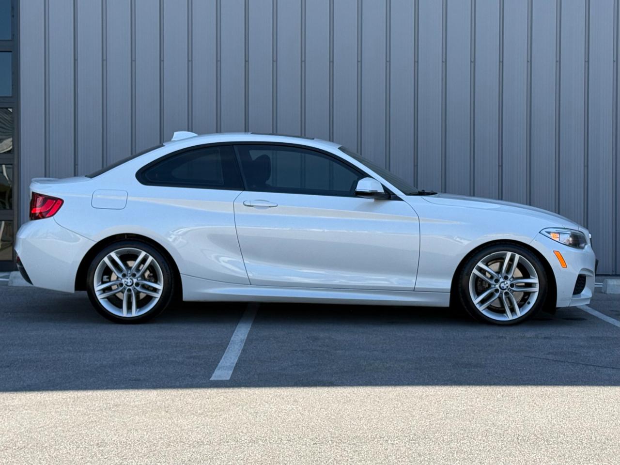 BMW 2 Series 2dr Cpe 228i RWD 2014