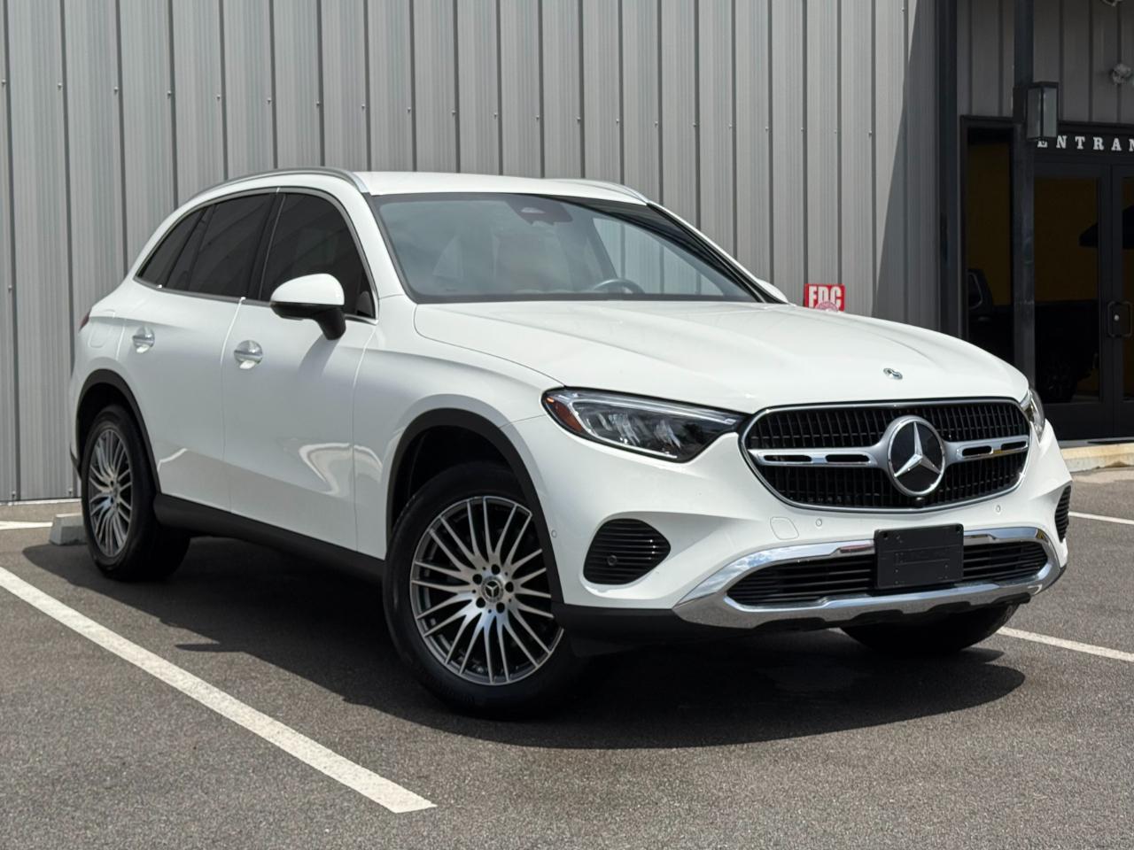 Mercedes-Benz GLC GLC 300 SUV 2023