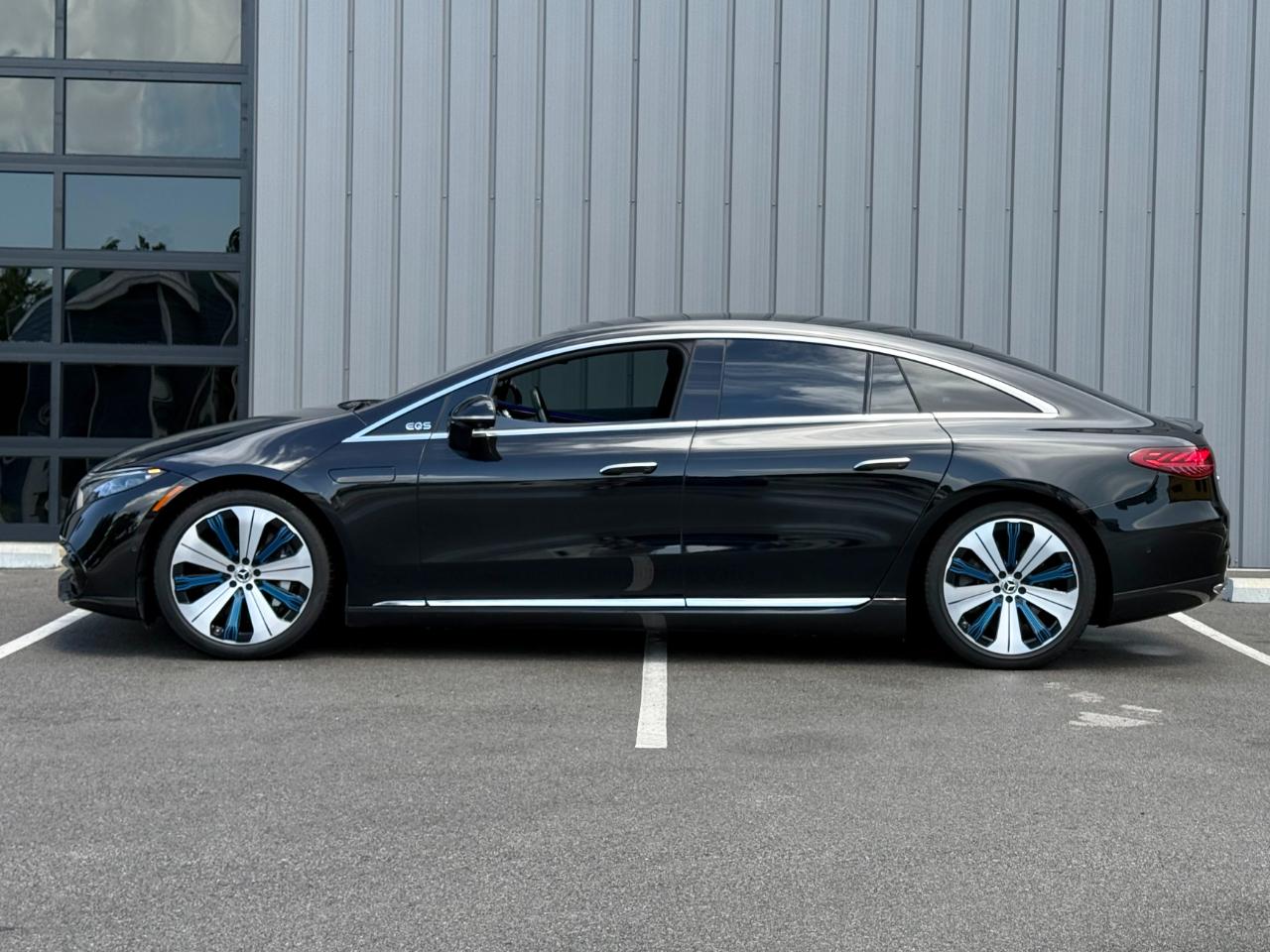 Mercedes-Benz EQS EQS 450 4MATIC Sedan 2023
