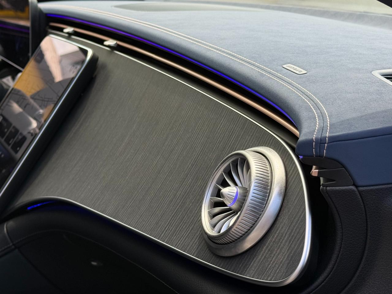 Mercedes-Benz EQS EQS 450 4MATIC Sedan 2023