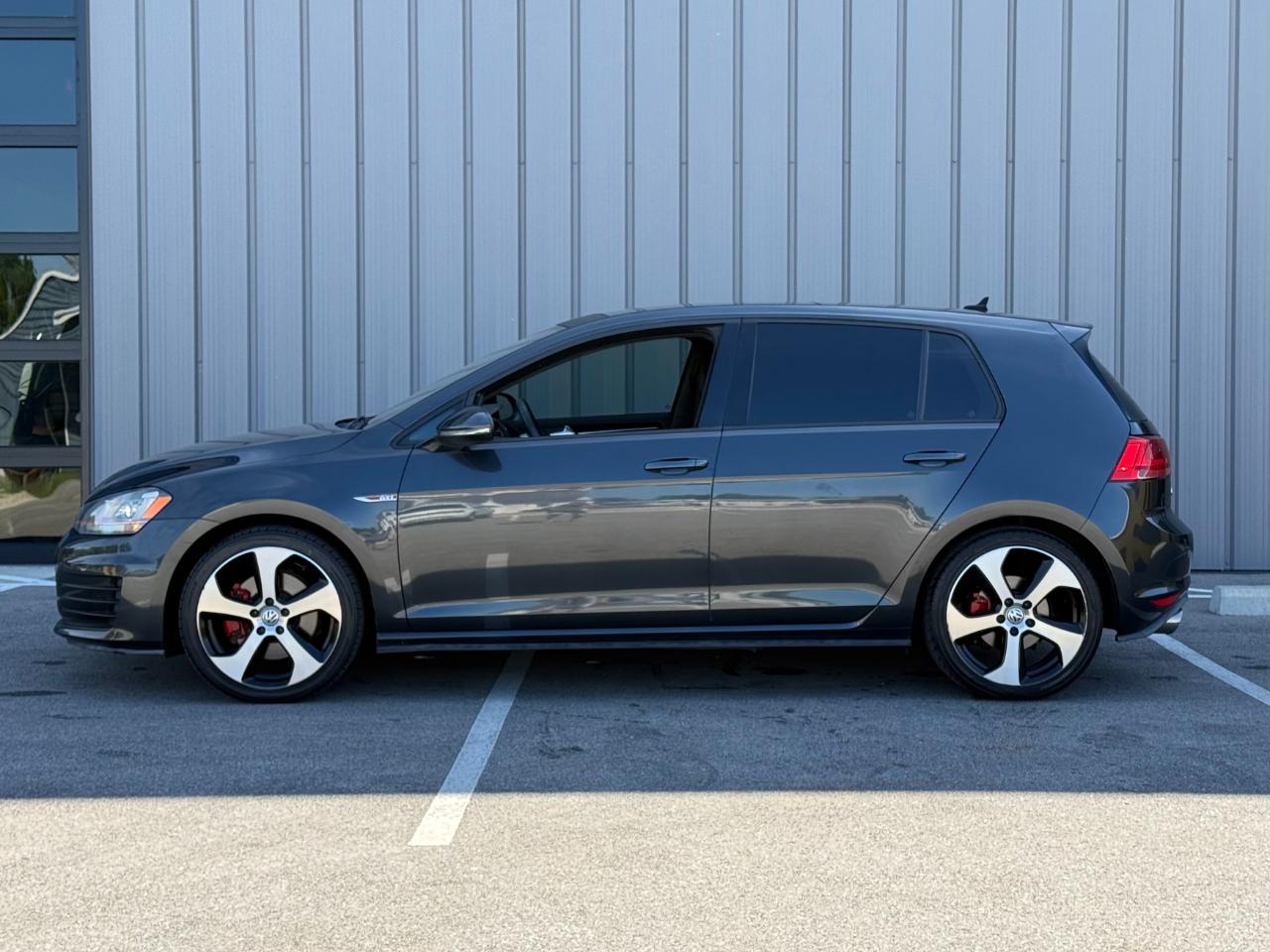 Volkswagen Golf GTI 4dr HB DSG Autobahn 2016