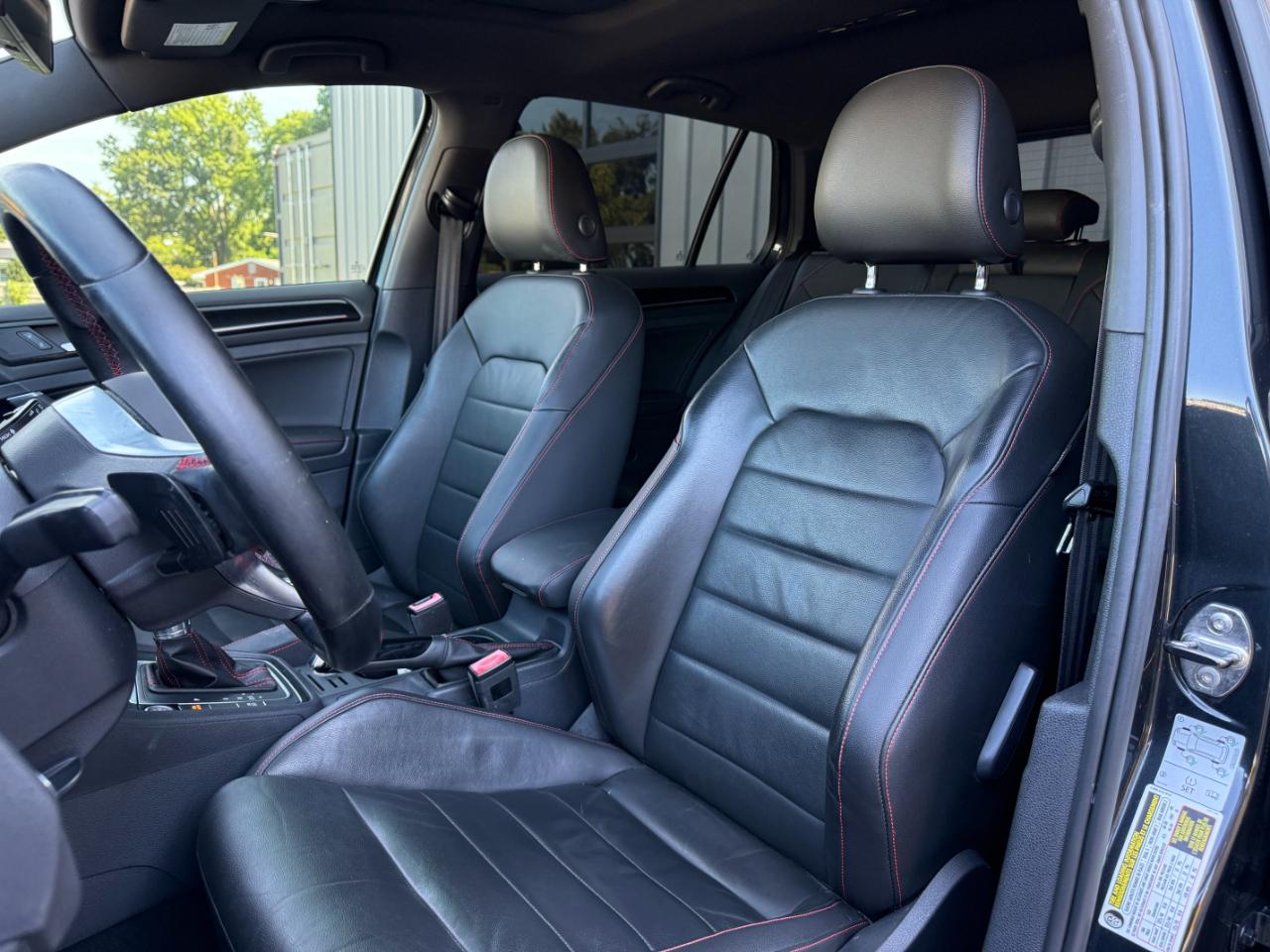 Volkswagen Golf GTI 4dr HB DSG Autobahn 2016