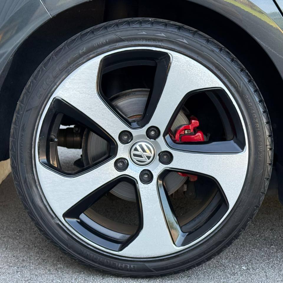 Volkswagen Golf GTI 4dr HB DSG Autobahn 2016