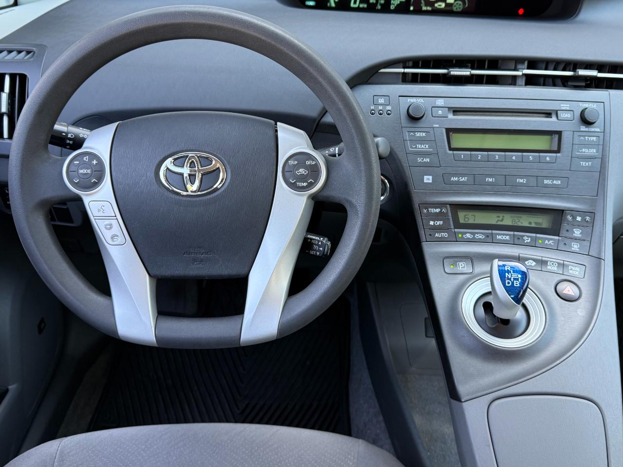 Toyota Prius 5dr HB III (Natl) 2010