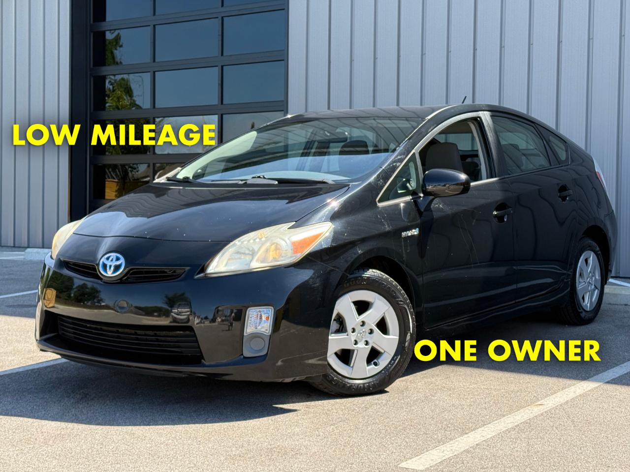 Black 2010 Toyota Prius Hatchback Front-Wheel Drive Automatic