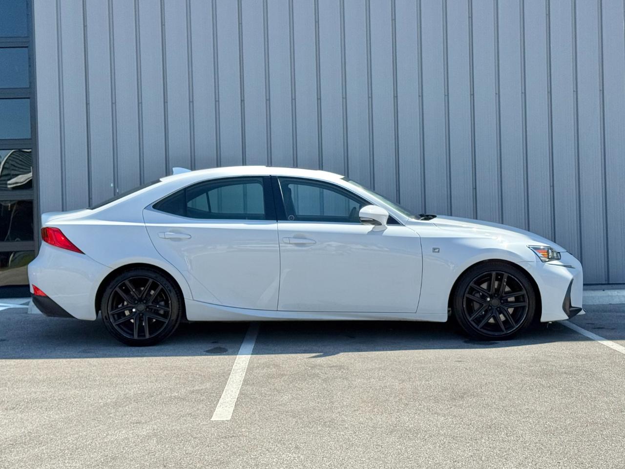 Lexus IS IS 300 AWD 2019