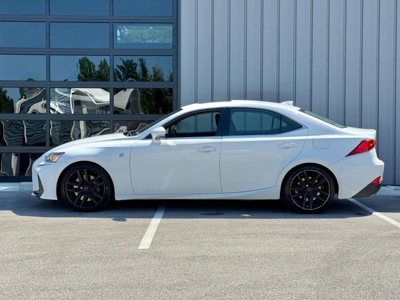 Lexus IS IS 300 AWD 2019