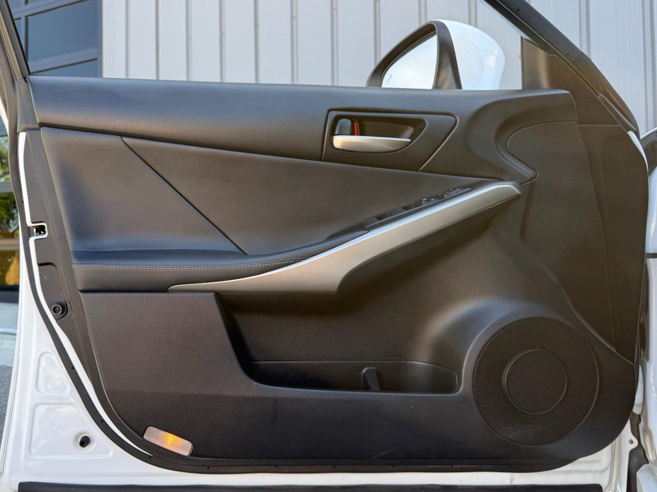 Lexus IS IS 300 AWD 2019