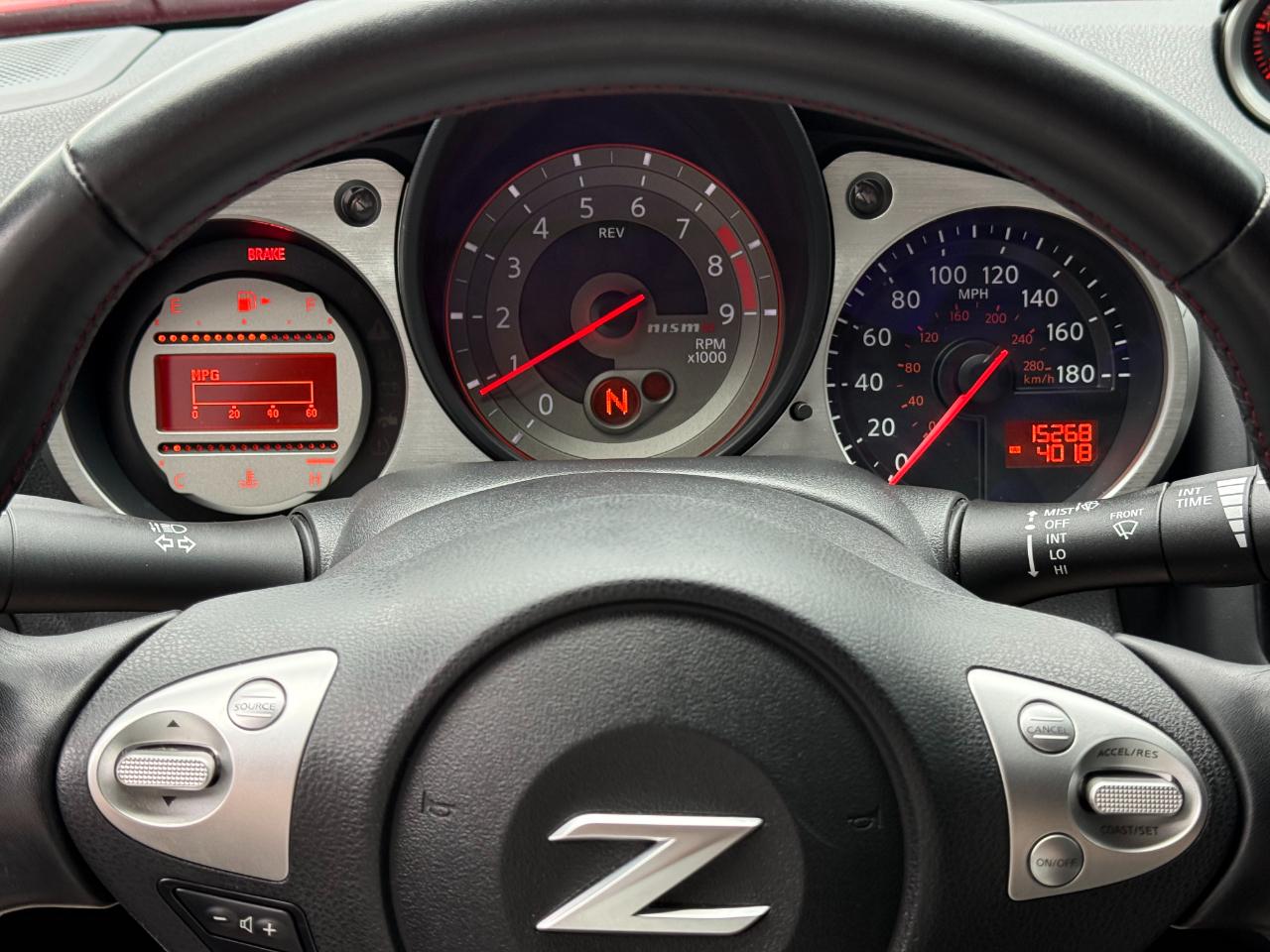 Nissan 370Z 2dr Cpe Manual NISMO 2012