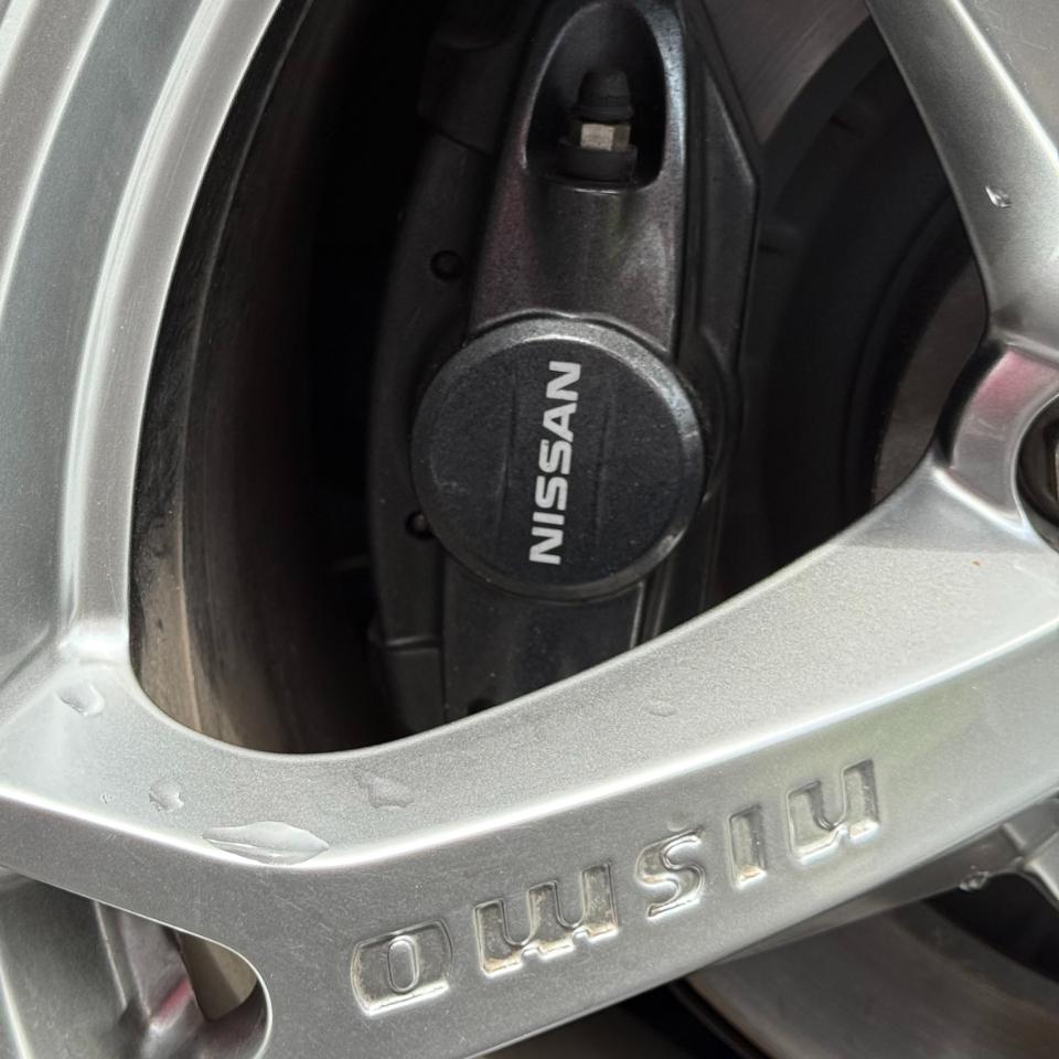 Nissan 370Z 2dr Cpe Manual NISMO 2012