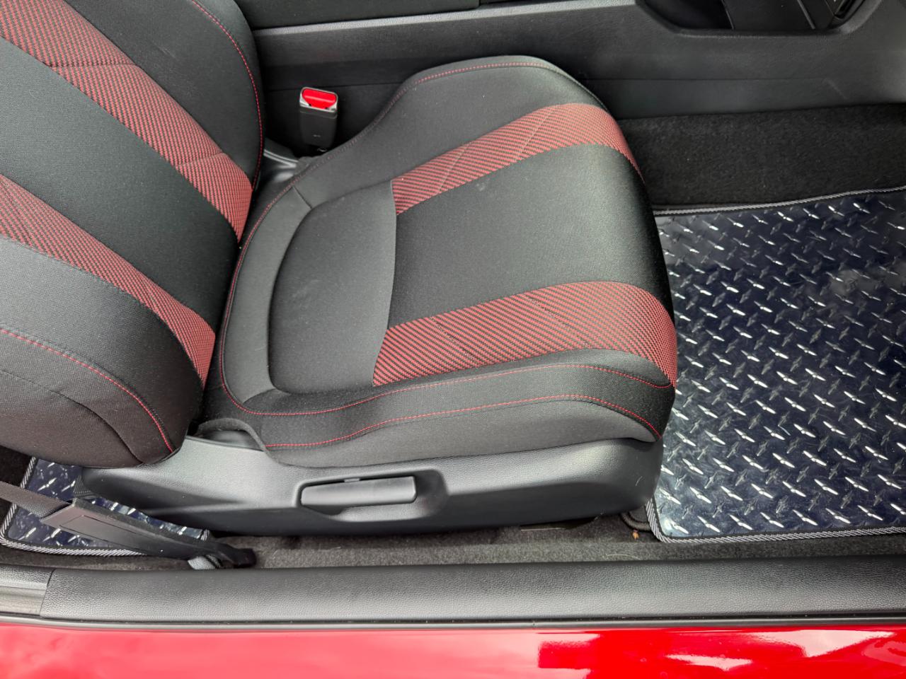 Honda Civic Si Coupe Manual w/Summer Tires 2020