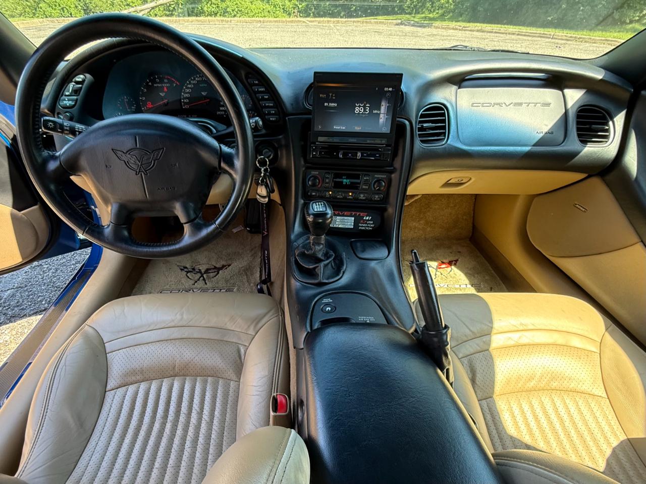 Chevrolet Corvette 2dr Convertible 2002