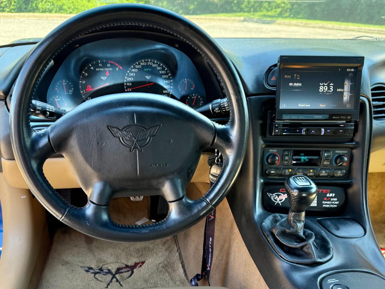 Chevrolet Corvette 2dr Convertible 2002