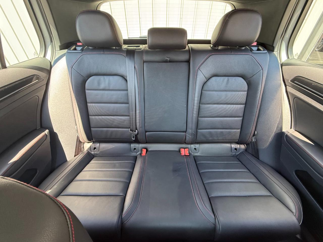 Volkswagen Golf GTI 4dr HB DSG S w/Performance Pkg 2015