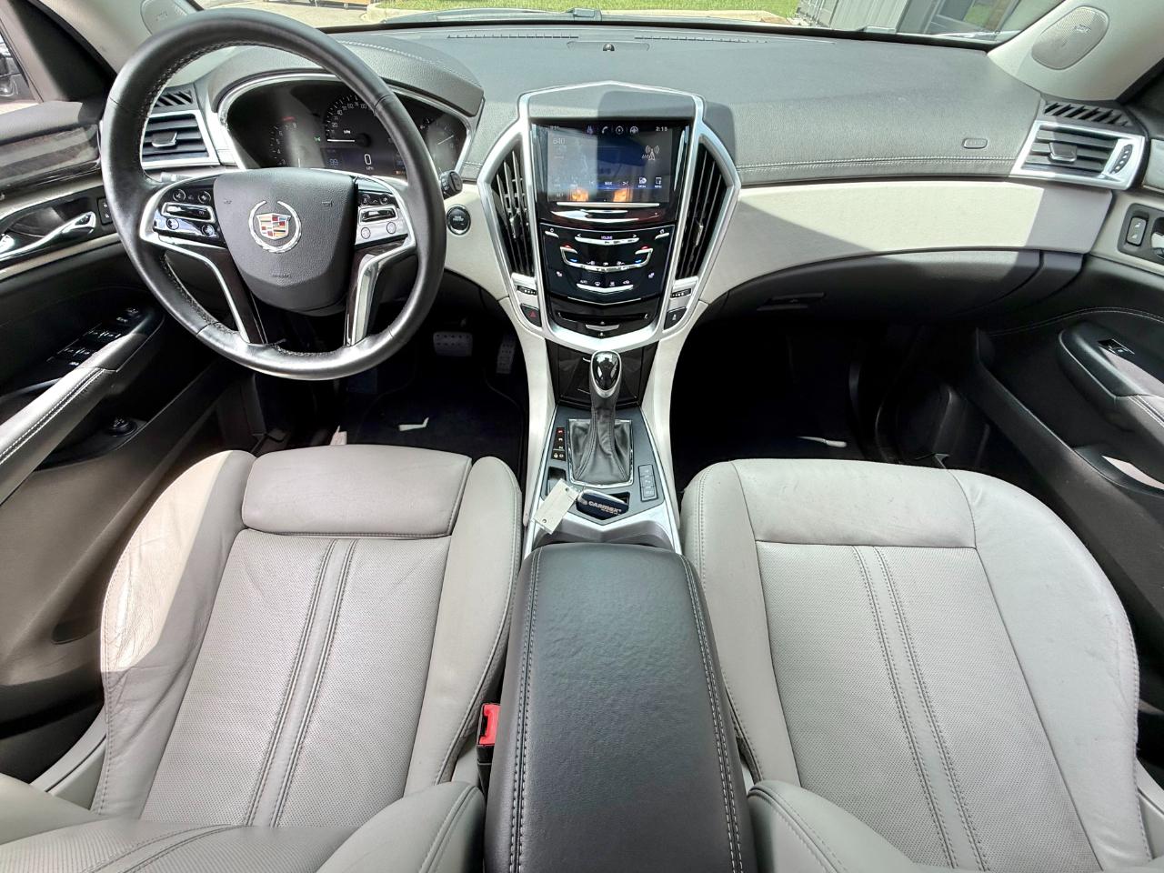 Cadillac SRX FWD 4dr Luxury Collection 2016