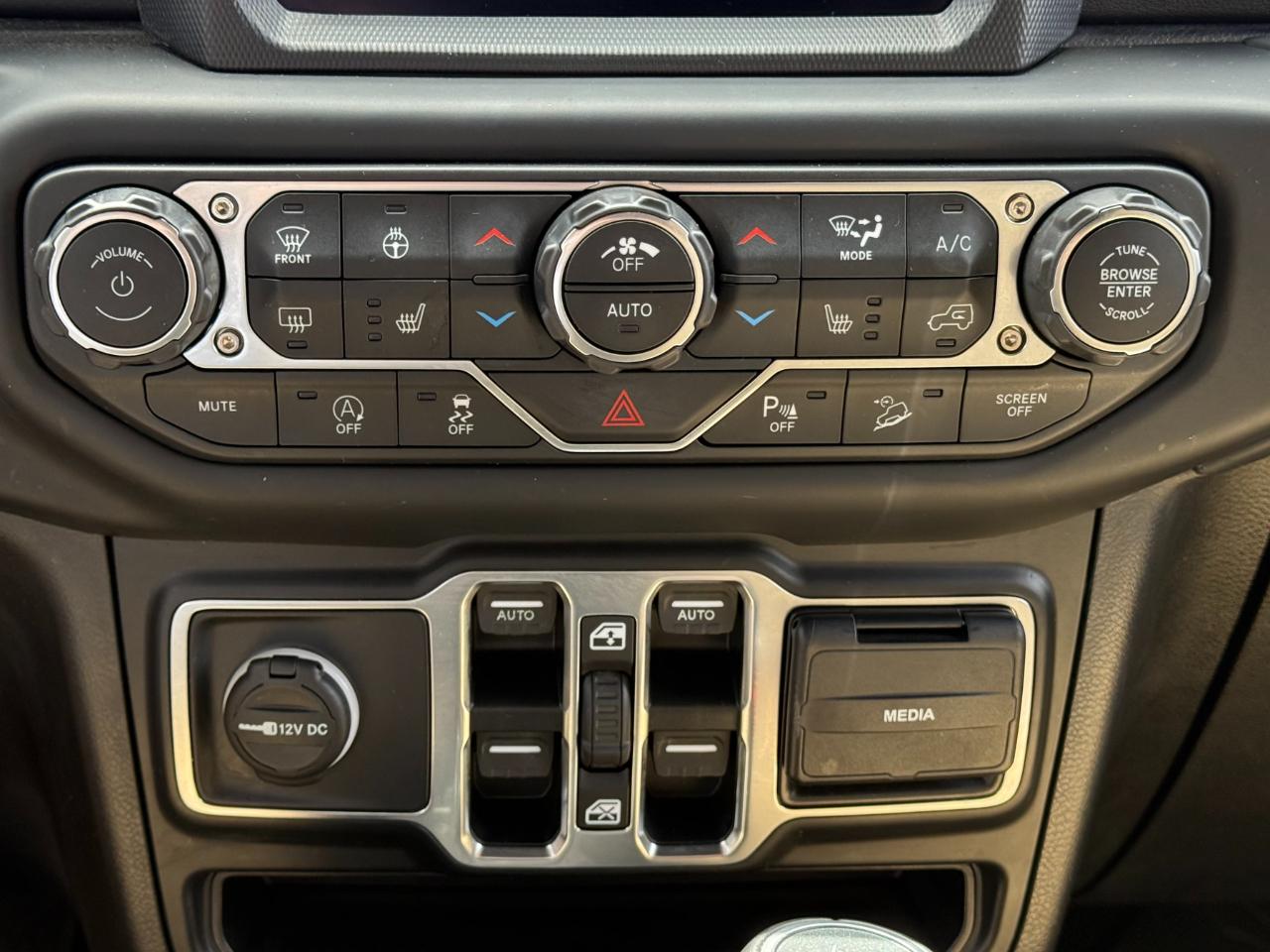 Jeep Wrangler Unlimited Sahara 4x4 2019