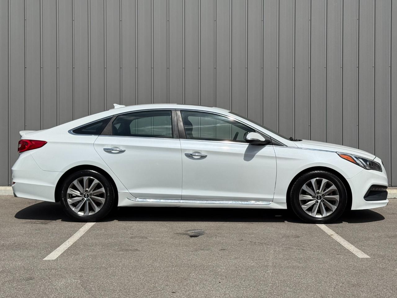 Hyundai Sonata Sport 2.4L 2017