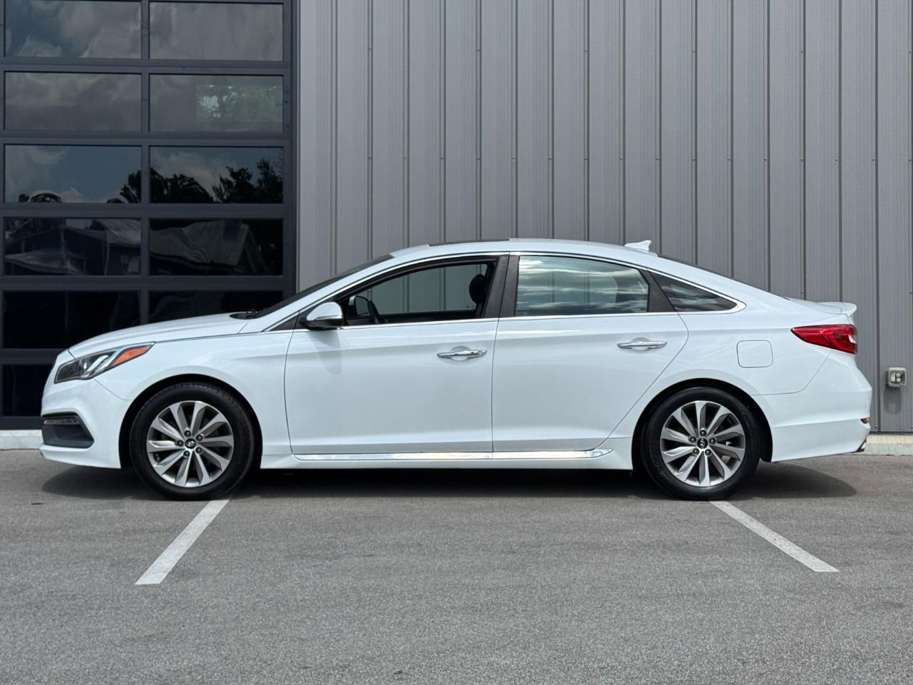 Hyundai Sonata Sport 2.4L 2017