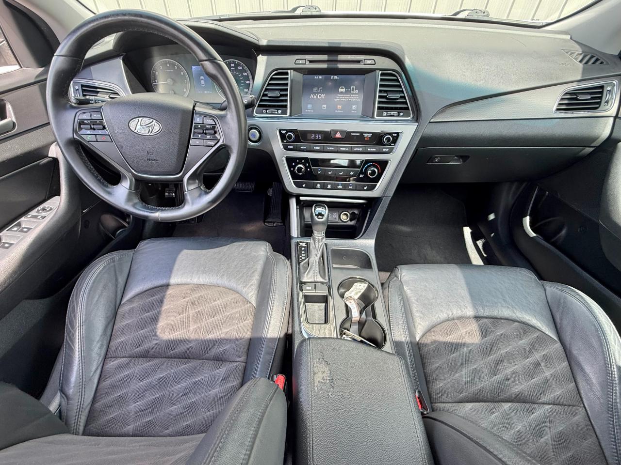 Hyundai Sonata Sport 2.4L 2017