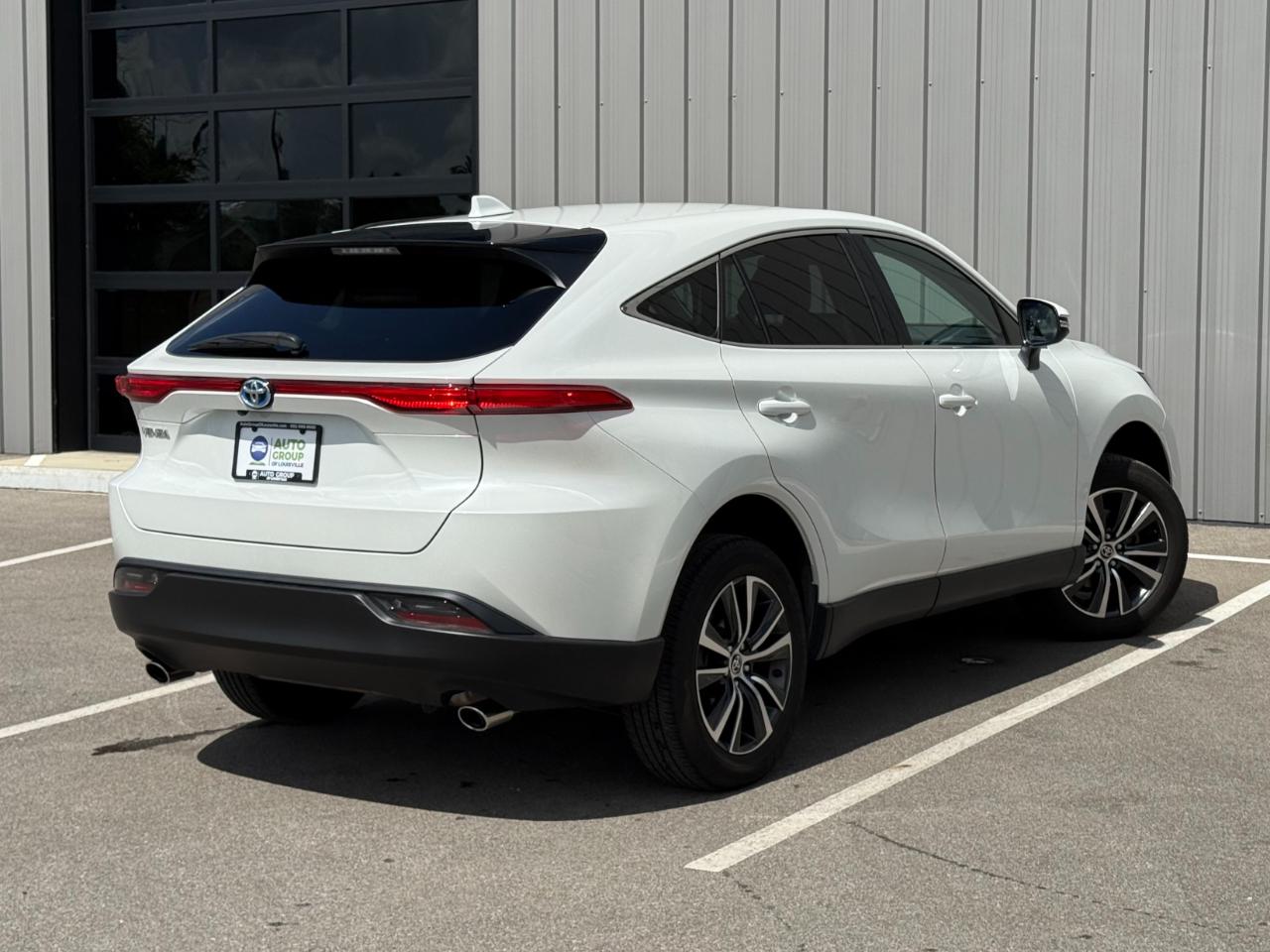 Toyota Venza Nightshade AWD (Natl) 2023