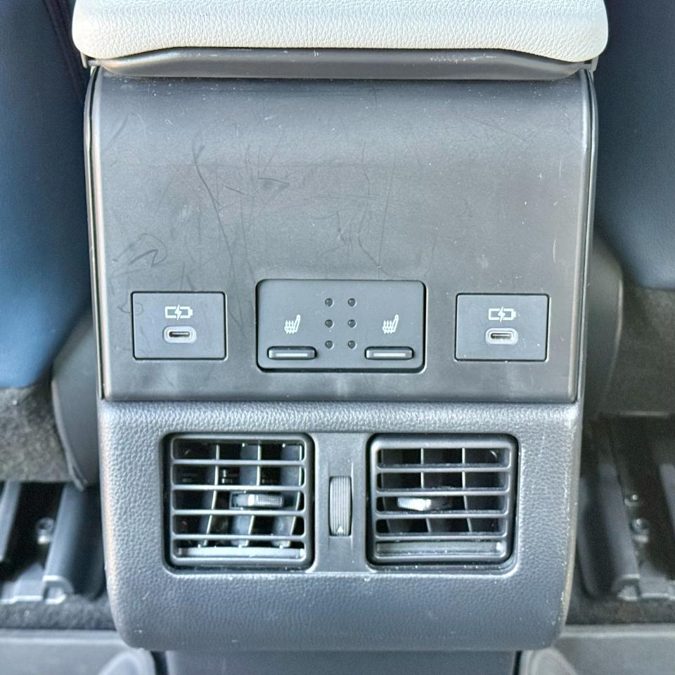 Subaru Solterra Touring AWD 2023